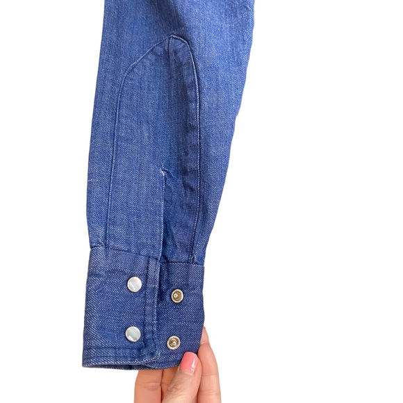 70’s Embroidered Jean Shirt/Jacket - Picture 9 of 16